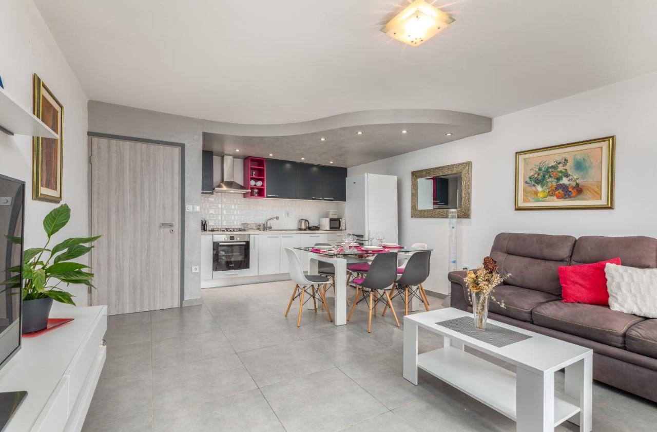 PUY Sweet Apartment Tony מראה חיצוני תמונה