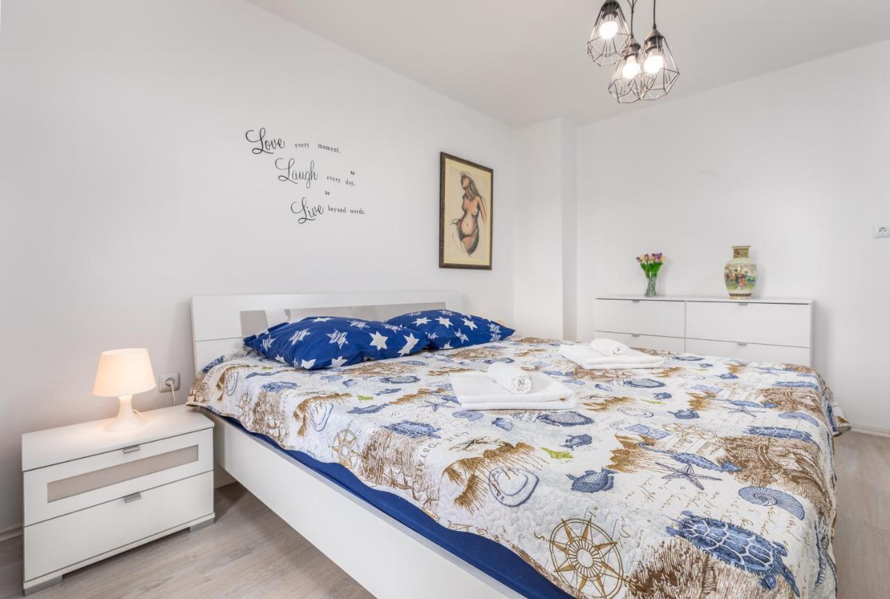 PUY Sweet Apartment Tony מראה חיצוני תמונה