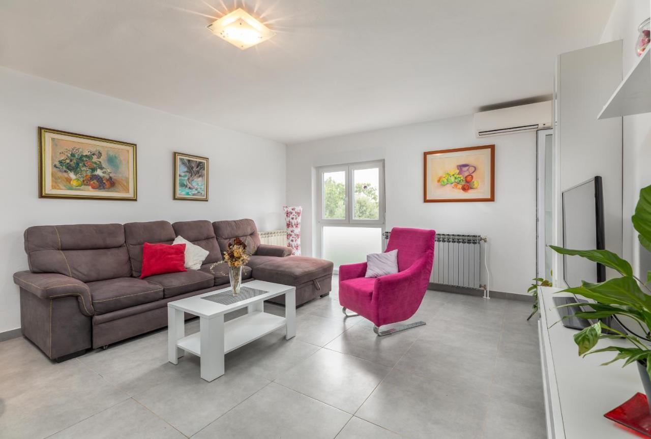 PUY Sweet Apartment Tony מראה חיצוני תמונה