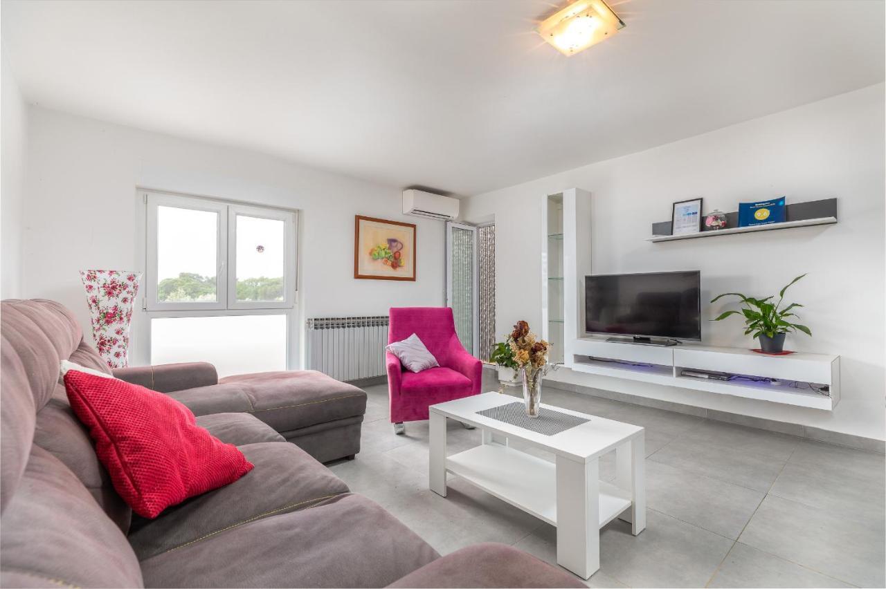 PUY Sweet Apartment Tony מראה חיצוני תמונה